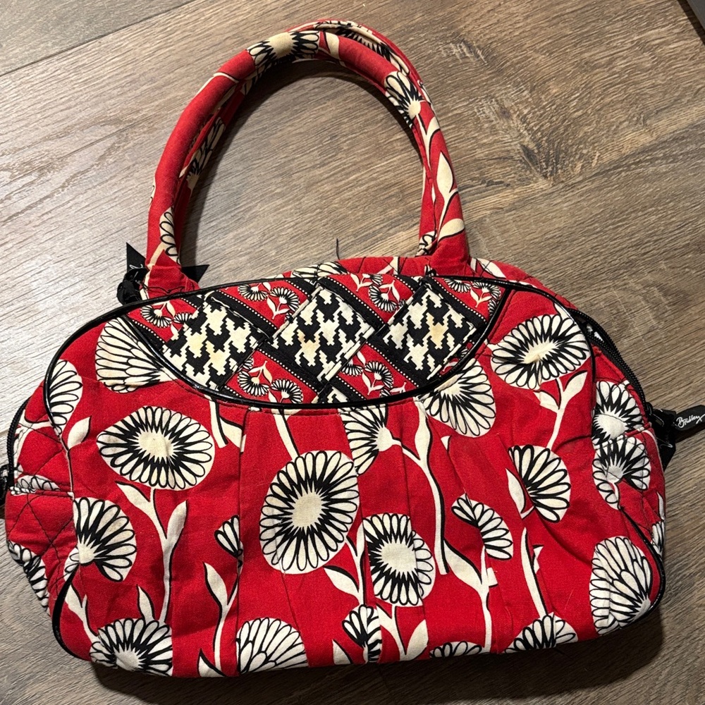 Vera Bradley Deco Daisy Bowler Red Black White Floral Dual Handle Purse Handbag